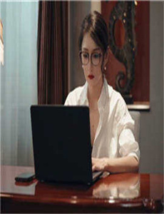 老湿影视十分钟看-电车蓝衣女种子