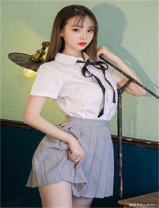 名媛望族国语-美女赤裸全身(无遮掩)