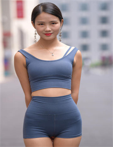 甜蜜18岁百度影音-荡货夹的这么紧欠C调教视频