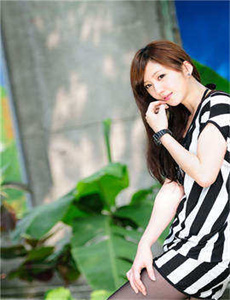 白石茉里奈-国模安雅宾馆私拍鲜嫩玉门